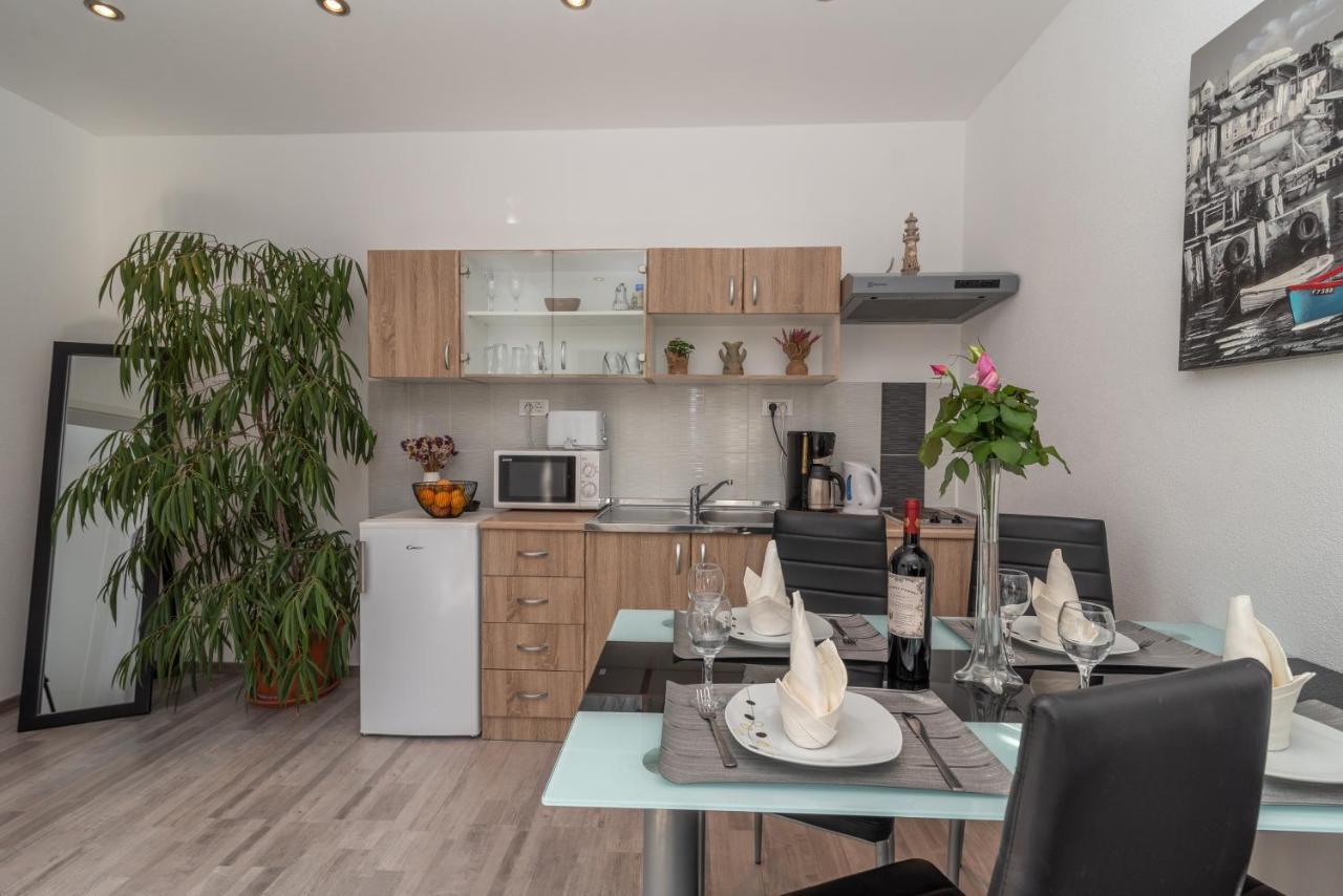 Apartments Bruna טרוגיר מראה חיצוני תמונה